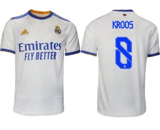 Real Madrid Heimtrikot 2022 weiß blau mit Aufdruck Kroos 8